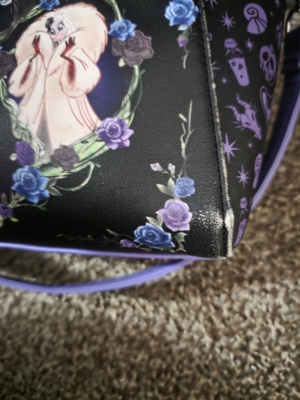 Euc Disney x Loungefly Purple Villain Leatherette Satchel - Scar Design - Picture 3 of 7